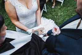 Jedinečný okamžik · Dvojice fotografů z Prahy · Petr Mikulášek & Ondřej Řičica · Focení svateb, portrétů, rodinné i párové focení Jedinečný okamžik · Dvojice profesionálních fotografů · Petr Mikulášek & Ondřej Řičica · Praha